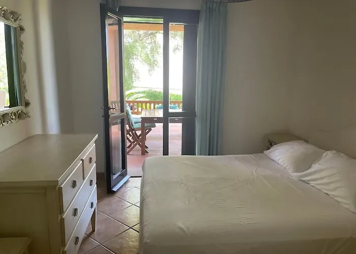 Il Fresco Patio Порто-Ротондо